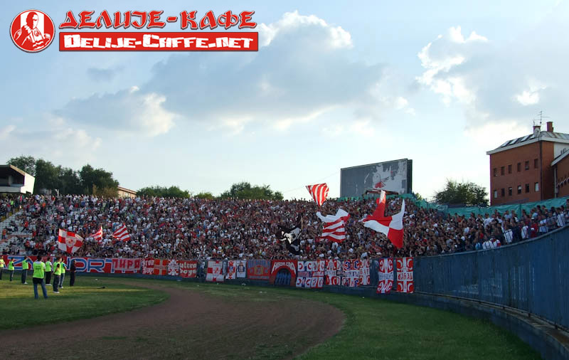 gal/2010-2011/bsk borca_CZ/delije03.jpg